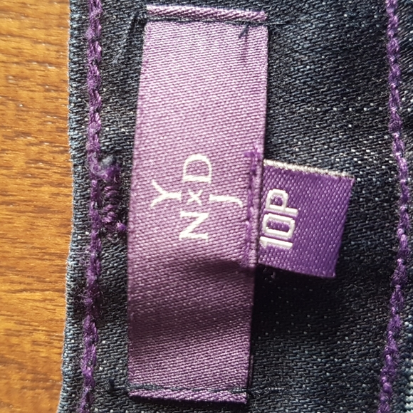 NYDJ Lift Tuck Technology Dark Wash Jeans Size 10P - Picture 3 of 14